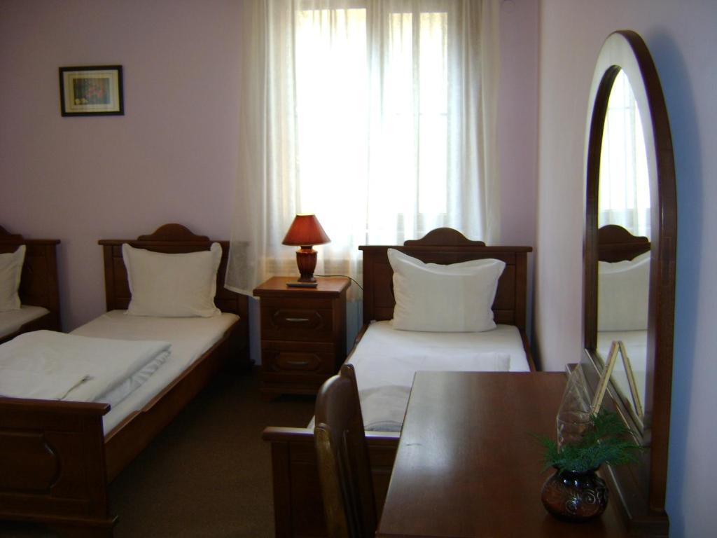 קופריבשטיצה Guest House Todorini Kashti חדר תמונה