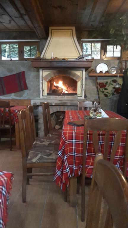 קופריבשטיצה Guest House Todorini Kashti מראה חיצוני תמונה