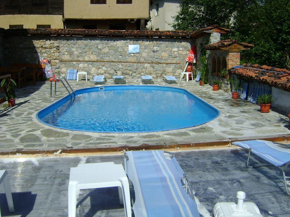 קופריבשטיצה Guest House Todorini Kashti מראה חיצוני תמונה