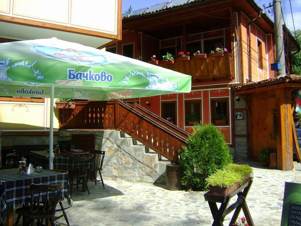 קופריבשטיצה Guest House Todorini Kashti מראה חיצוני תמונה