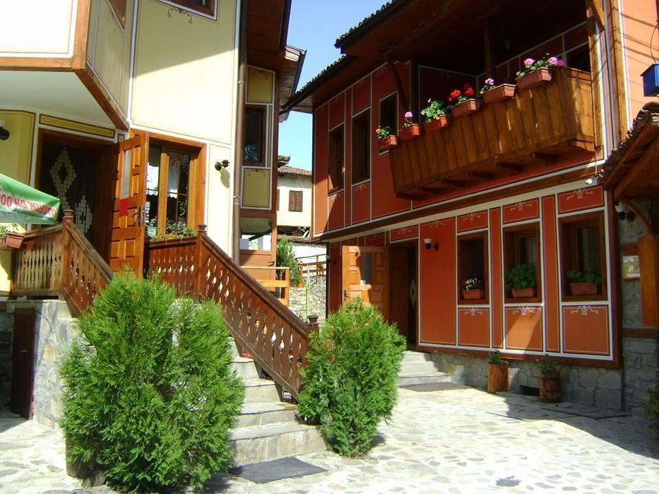 קופריבשטיצה Guest House Todorini Kashti מראה חיצוני תמונה