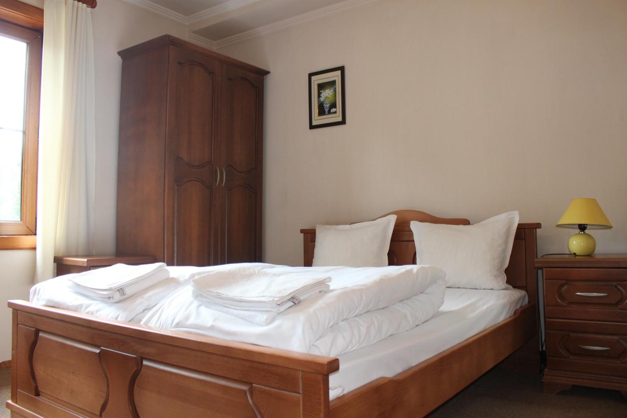 קופריבשטיצה Guest House Todorini Kashti מראה חיצוני תמונה